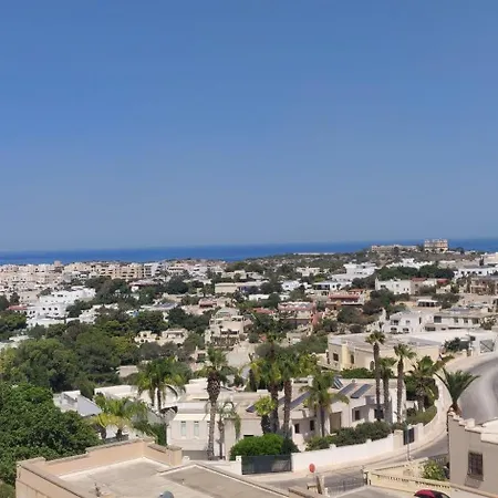 Comfortable Vacation With Great Views Mellieħa