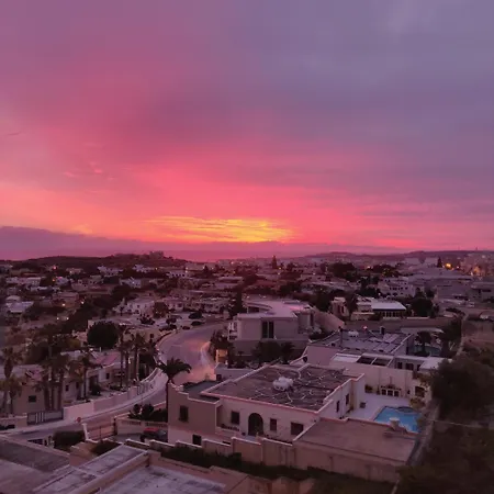 Comfortable Vacation With Great Views * المليحة