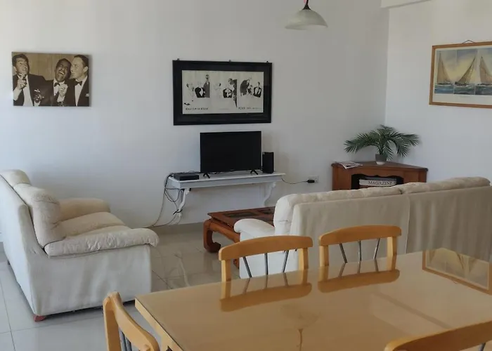 Comfortable Vacation With Great Views شقة